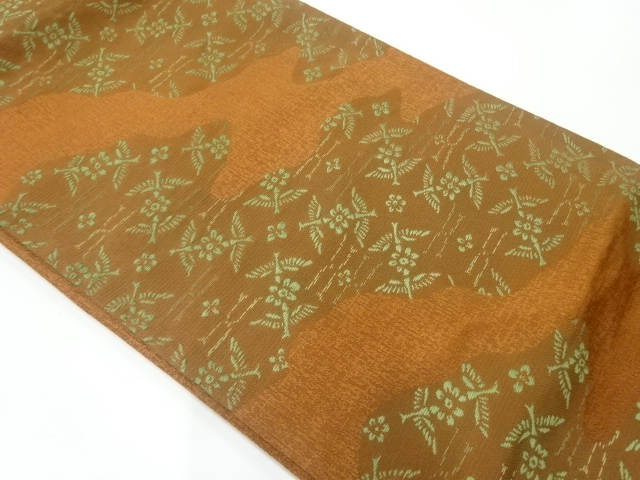 川島織物製　花鳥模様織出し袋帯